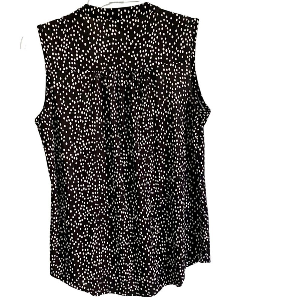 Ava & Grace Sleeveless Petite Medium Black and White Top - Picture 6 of 7